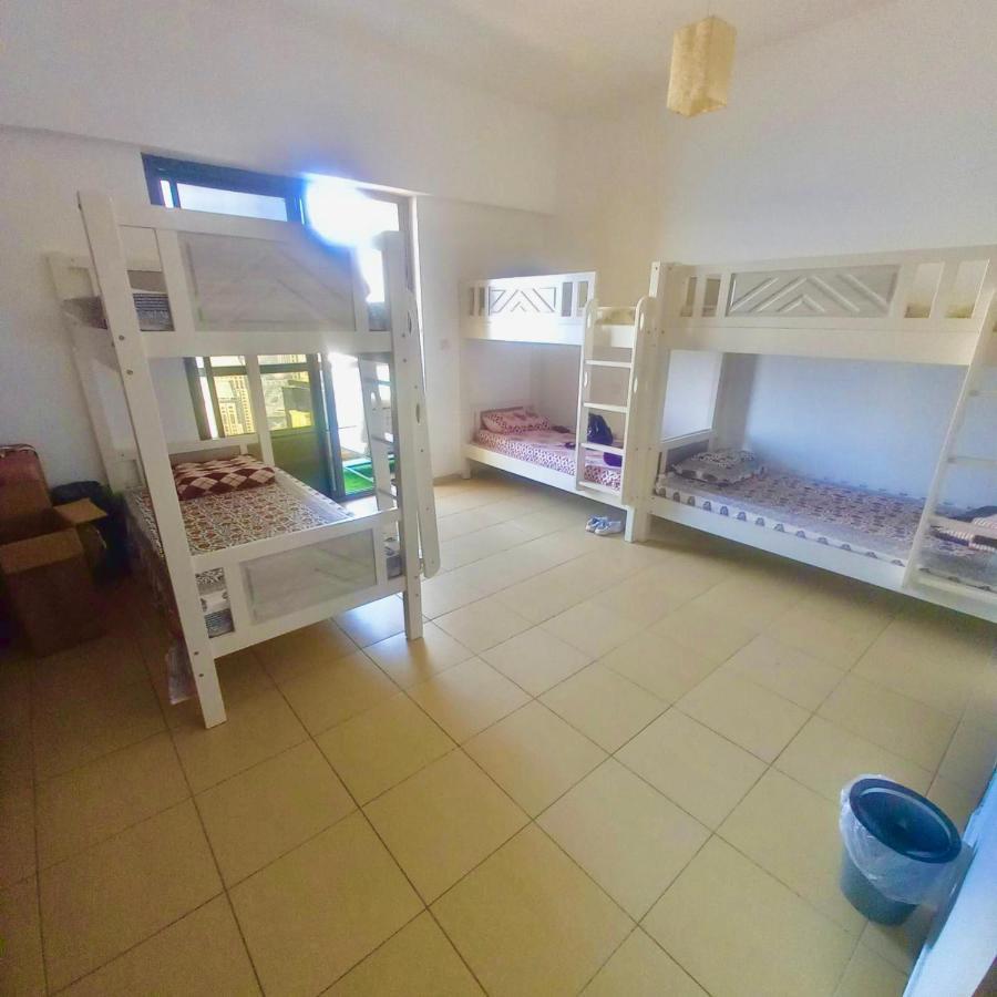 Dubai Eye Hostel Kültér fotó