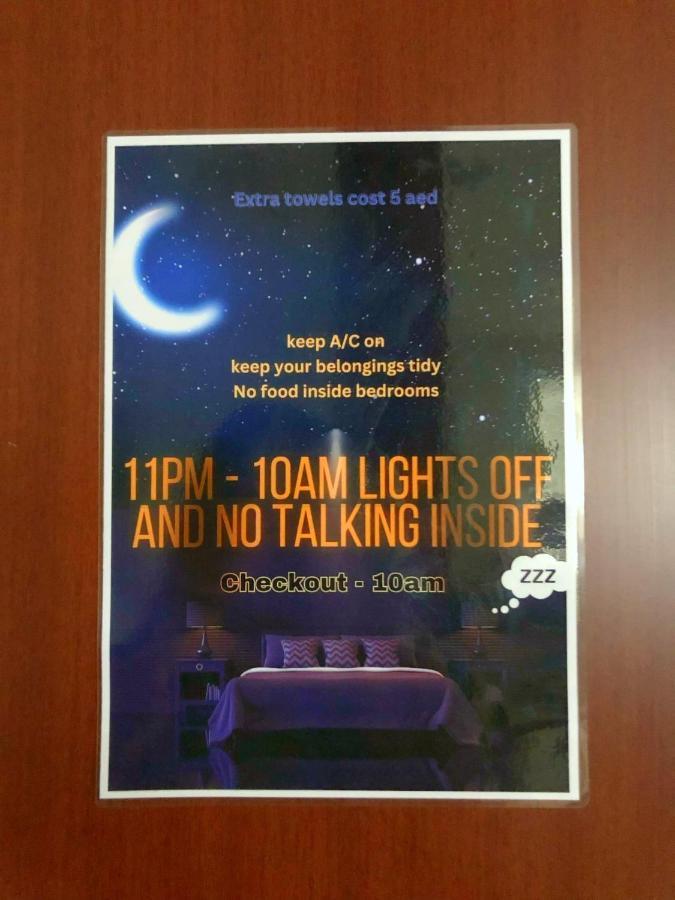 Dubai Eye Hostel Kültér fotó