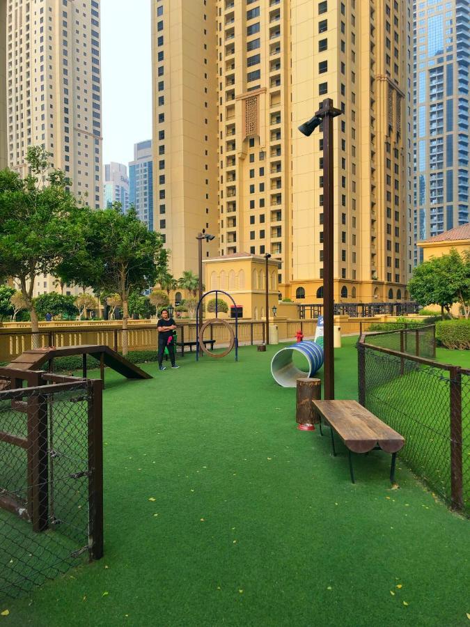 Dubai Eye Hostel Kültér fotó